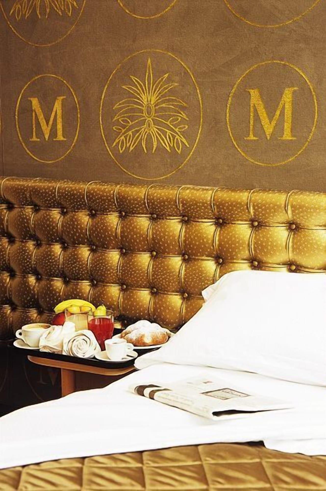 M Glamour Hotel Gabicce Mare Eksteriør bilde
